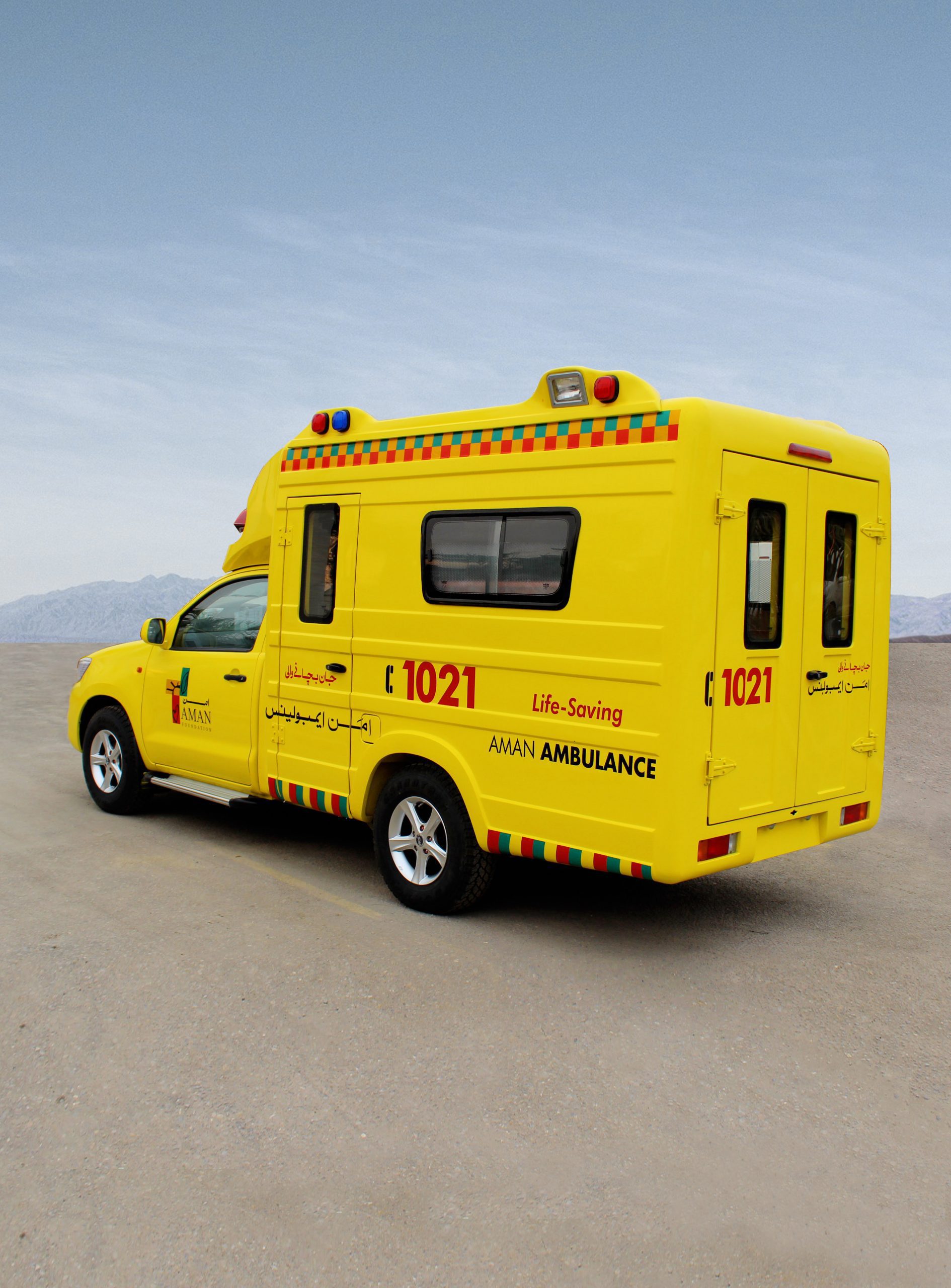 Hilux ambulance (Double Door Deckless) - Pickup Canopy & Ambulance 